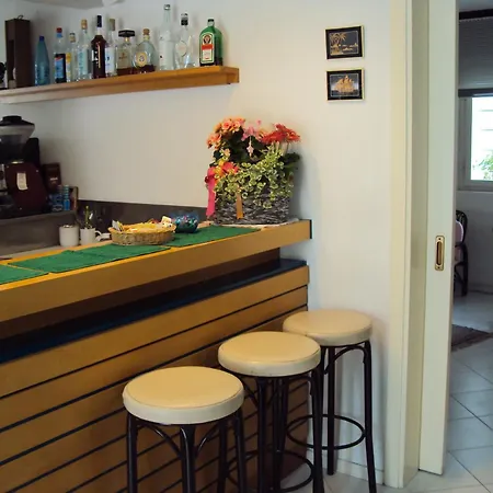 酒店 阿尔伯格玛丽亚加布里埃拉酒店 *